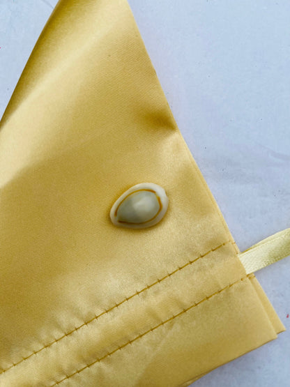 Sacred Yellow Money Cowries   Ritual Cowrie Shells for Prosperity & Orisha Practice